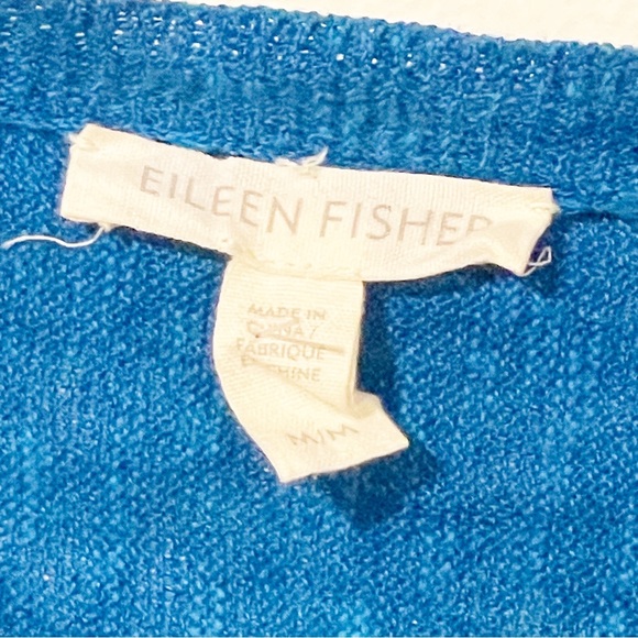 Eileen Fisher Size Medium Blue Linen Blend V Neck Button Cardigan Sweater - Picture 3 of 5